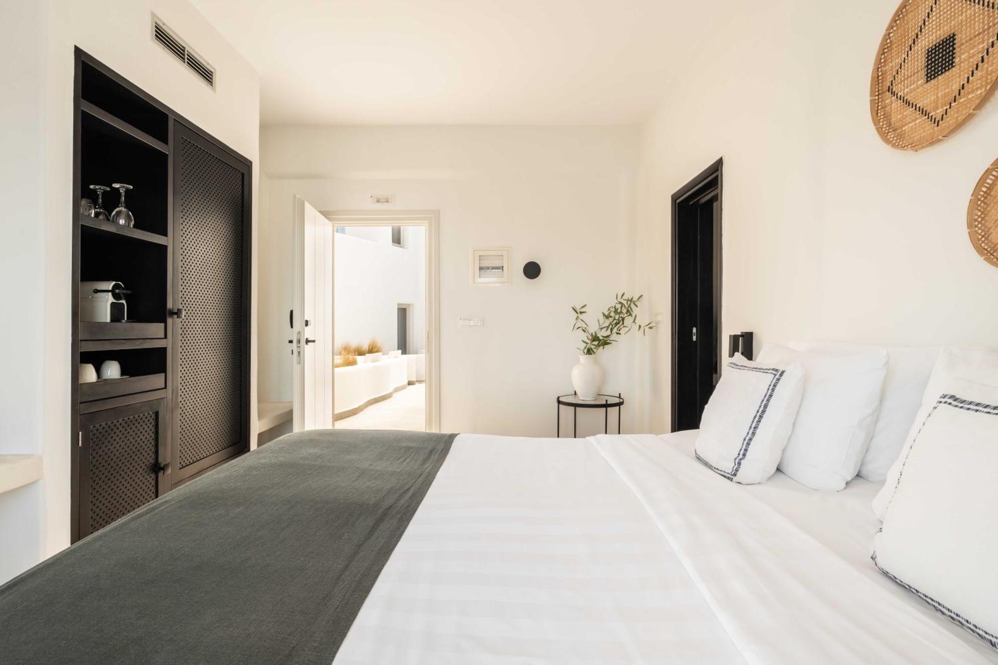 Rocabella Santorini Hotel & Spa イメロヴィグリ エクステリア 写真